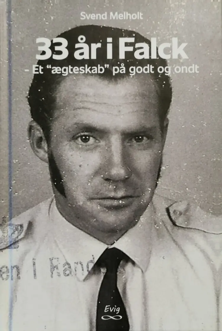 33 år i Falck af Svend Melholt