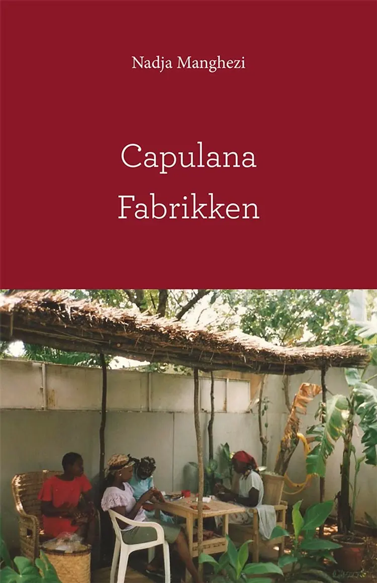 Capulana fabrikken af Nadja Manghezi