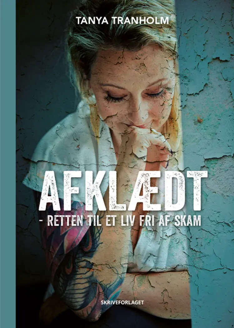 Afklædt af Tanya Tranholm