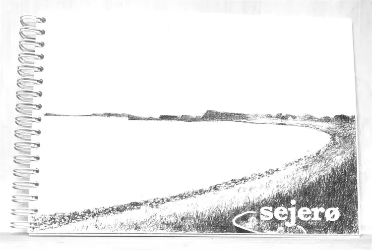 Sejerø tur-retur af Bente Zeij