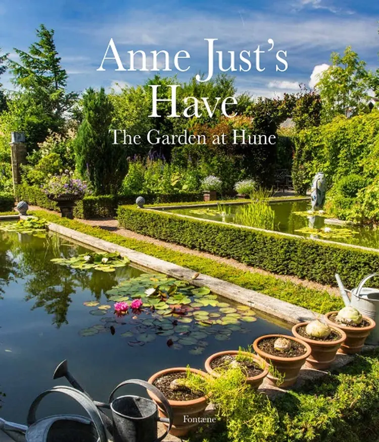 Anne Just's have af Div. forfattere