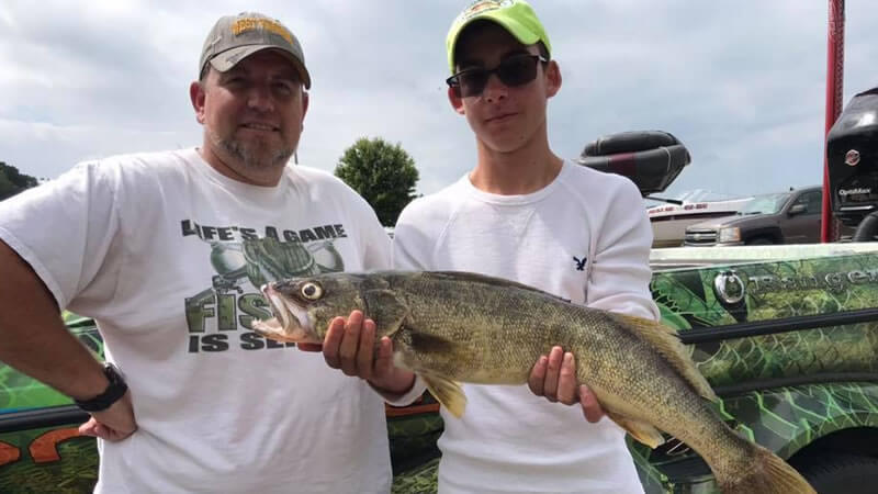 Chasing Brown Smallmouth Bass 2