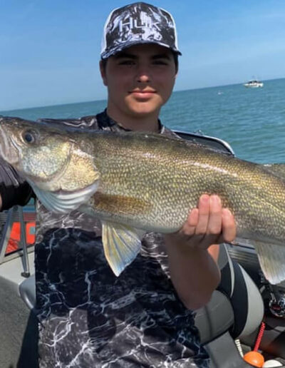 Walleye-Fishing-on-Lake-Erie