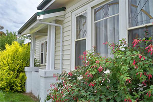 Hobart Moonah Central Apartments Amy Cottage Circa 1940 3 bedroom cottage