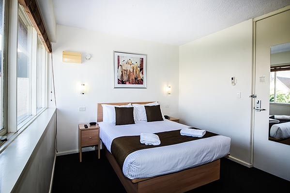 Easystay Studio Apartments Melbourne