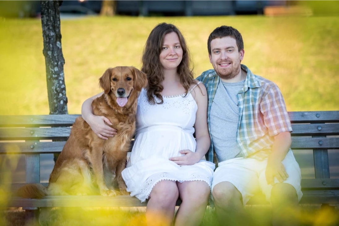 Julie Doro Photography's Maternity Session Package image