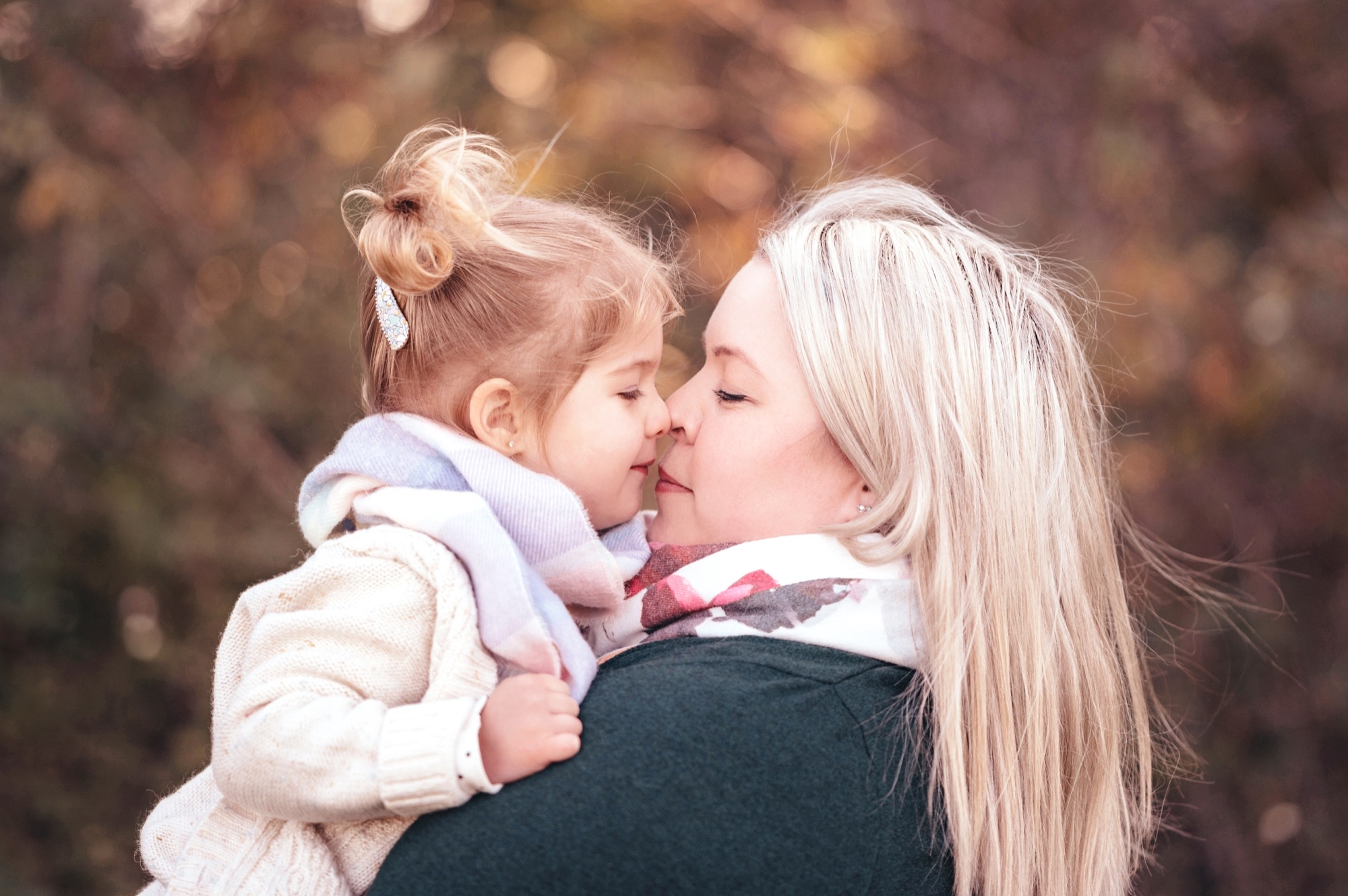 Burrow & Bloom Photography's 1.5 Hour Family Session Family Photo Victoria, BC, Canada