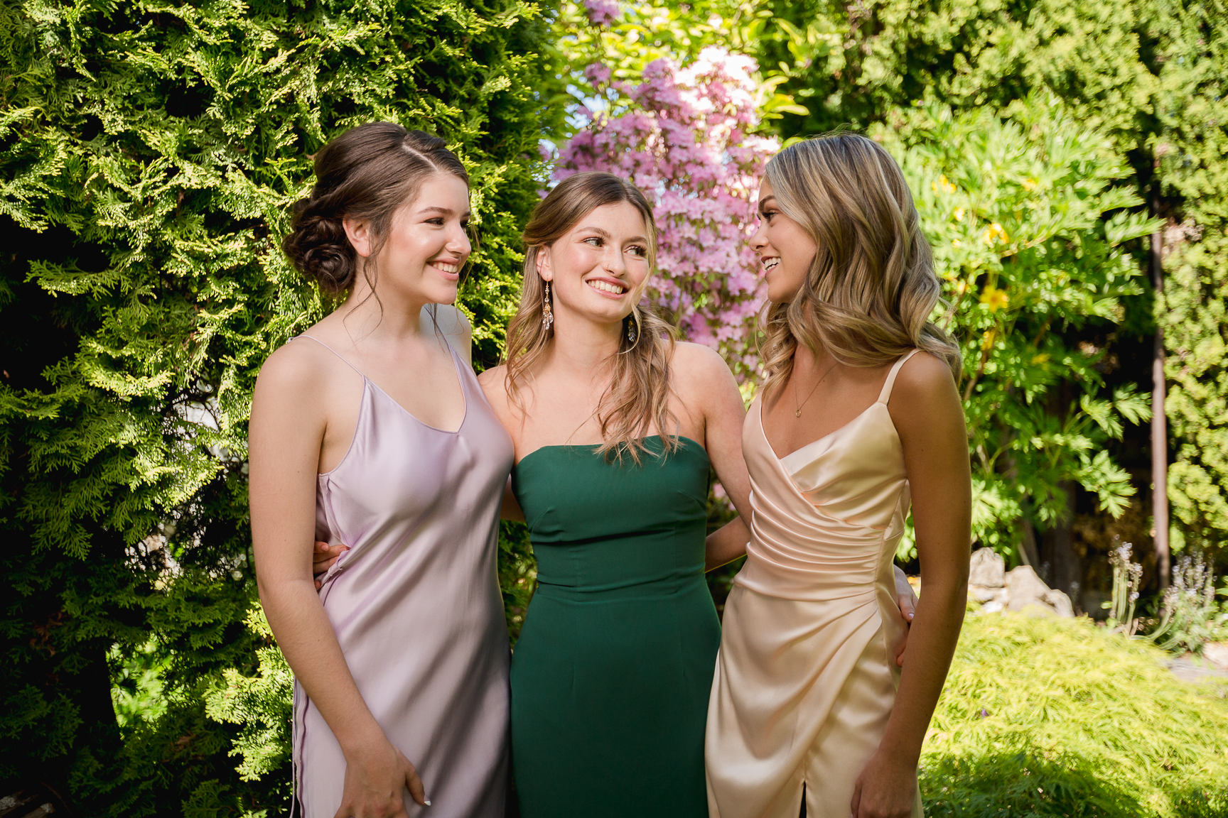 Marlboro Wang Photo's Prom or Graduation Session Family Photo Victoria, BC, Canada