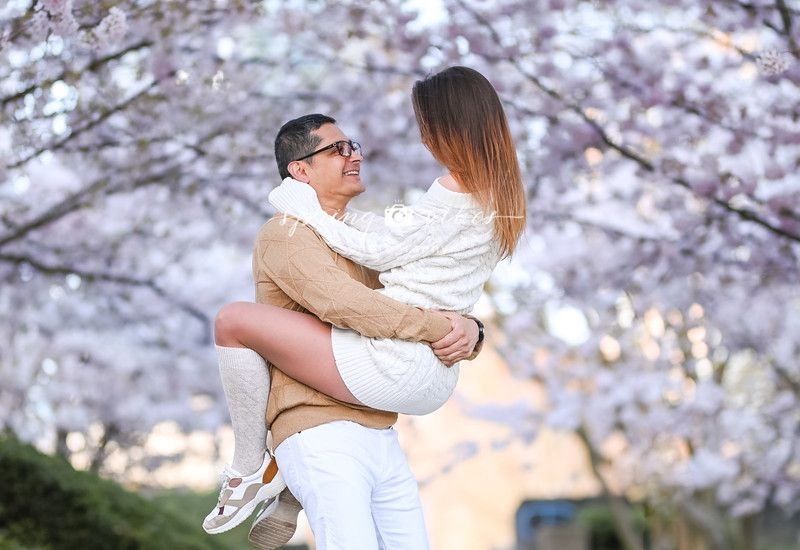 Spring Vibes Photography's Standard Couples/Engagement Session Family Photo