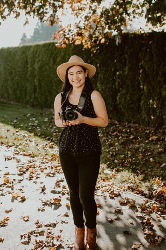 Melanie Chapman PhotographyWedding & EngagementPhotographer Profile Photo