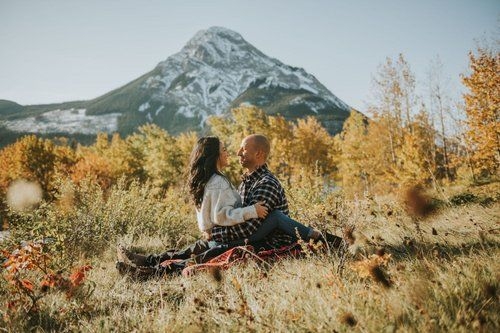 Sarazin Photography's Hiking Adventure Engagement Session (1 Hour) Family Photo