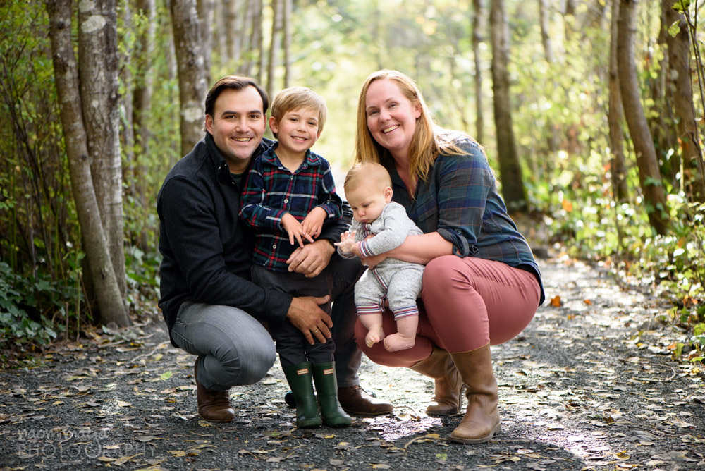 Naomi Maya Photography's Classic Family Session Family Photo Victoria, BC, Canada