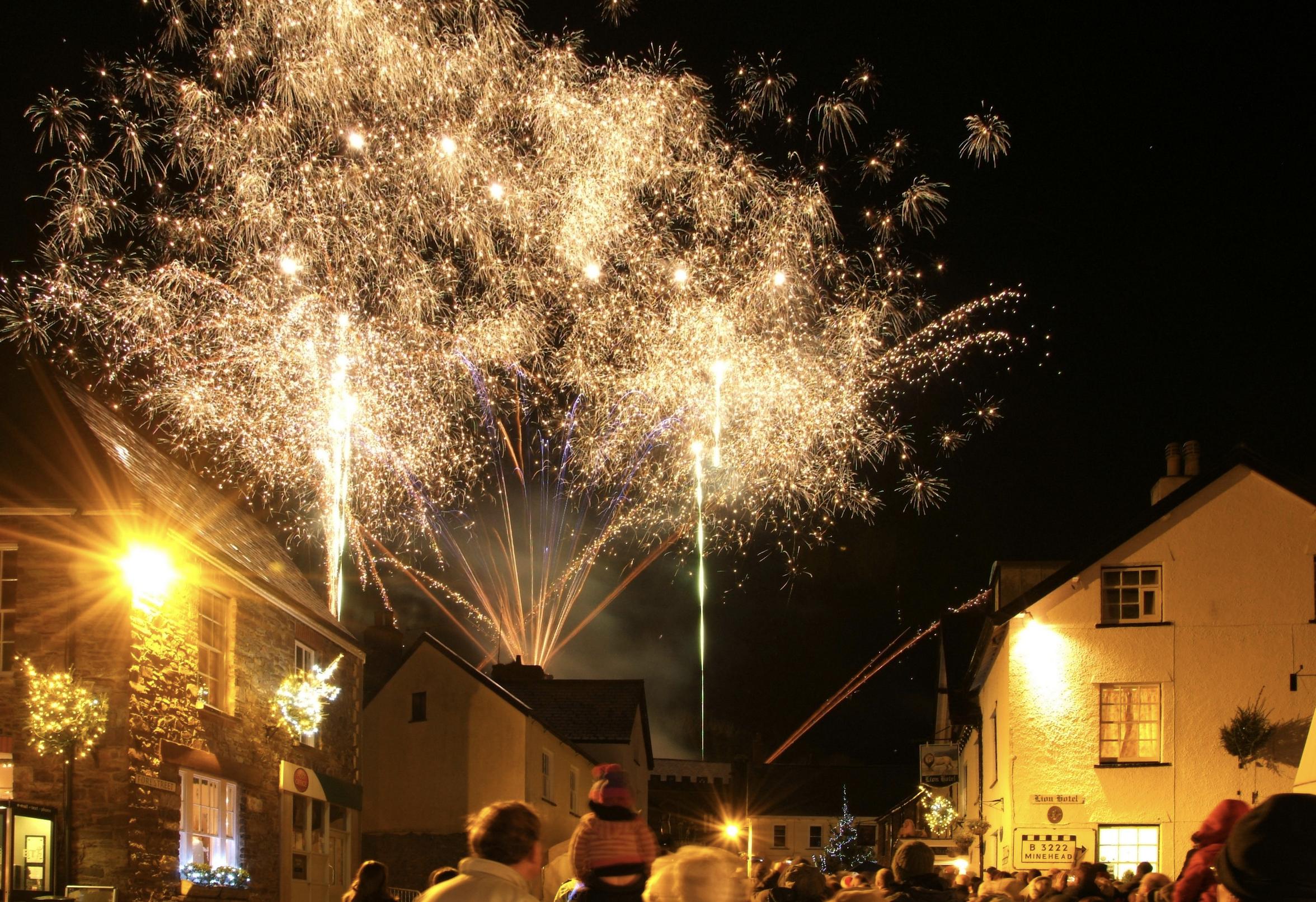Dulverton by Starlight 2025 | Complete Guide to Exmoor’s Magical Christmas Event