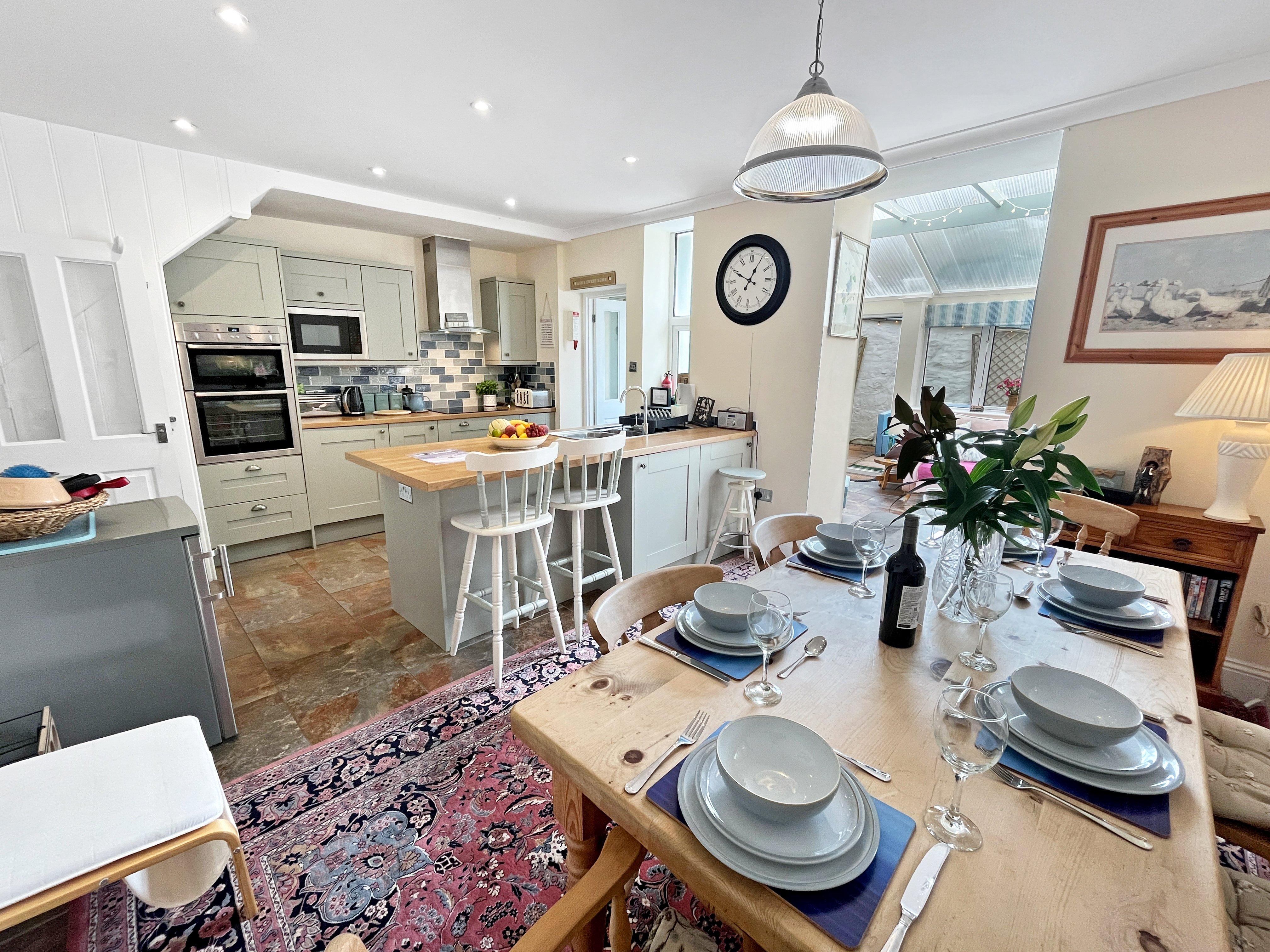 Click to replace me with your text!!!