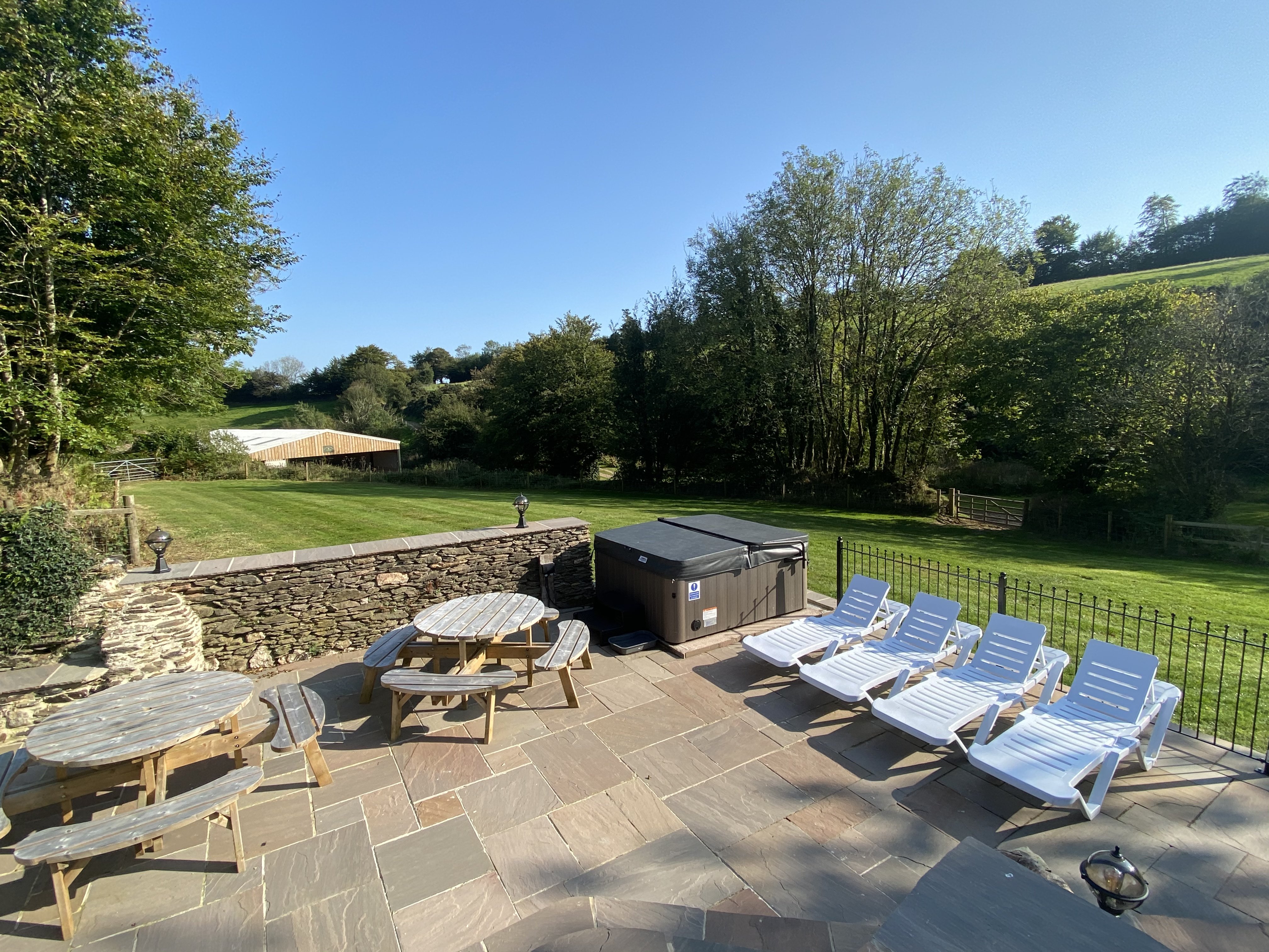 Sun terrace with hot tub