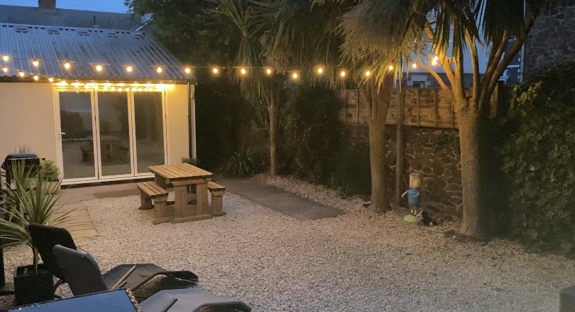 Click to replace me with your text!!!