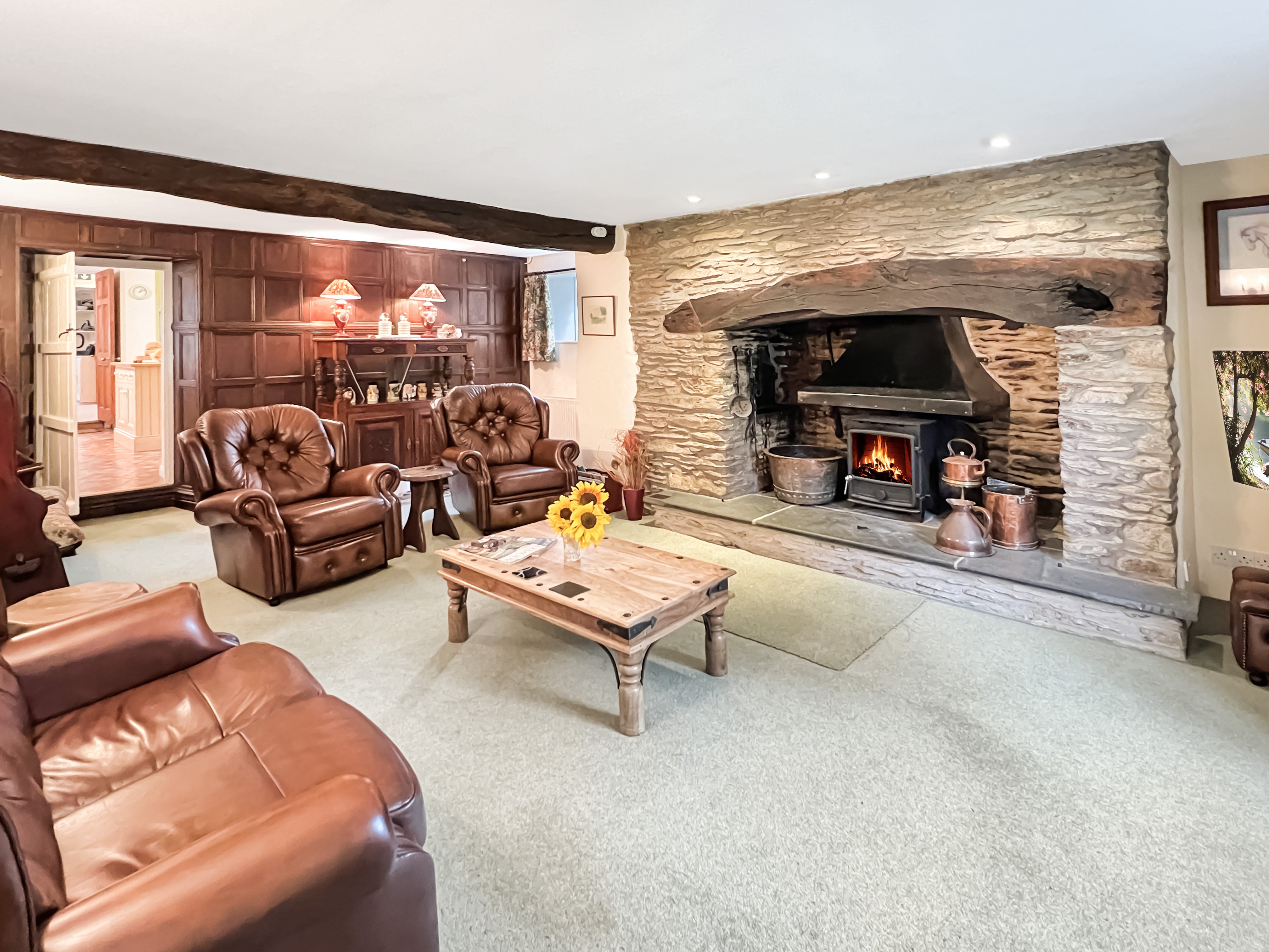 Click to replace me with your text!!!