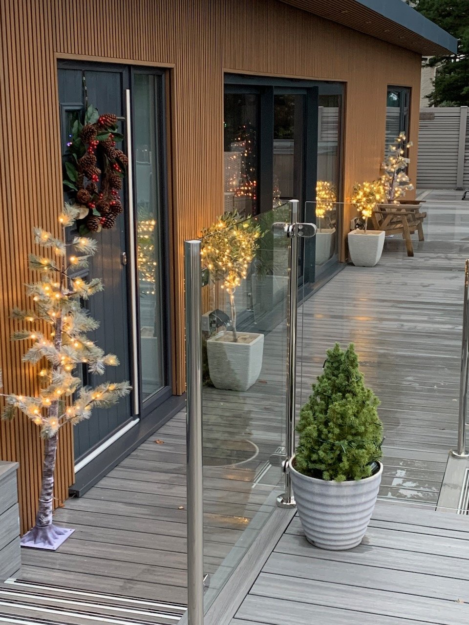 Click to replace me with your text!!!