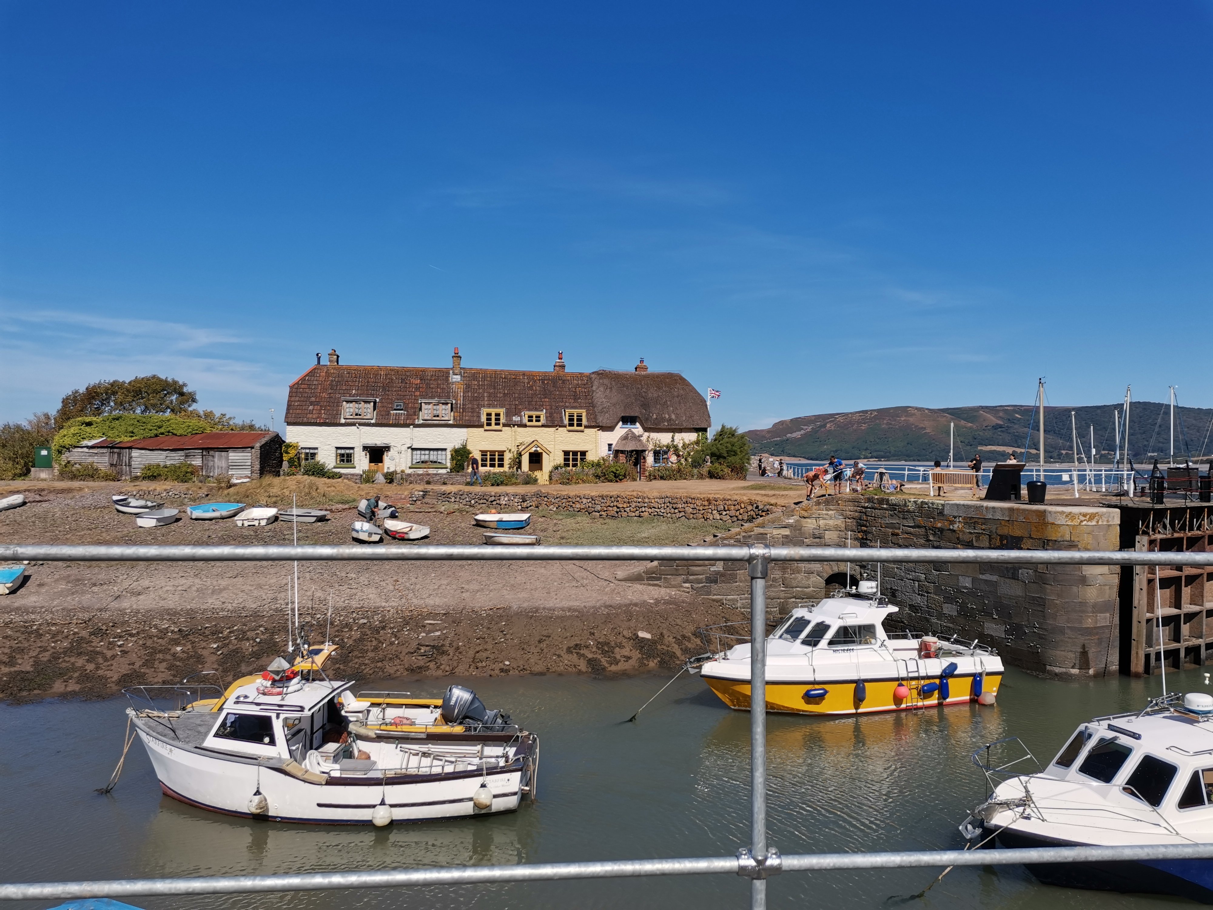 Amazing views Porlock Weir Harbour holiday lets #harbourhouse_po8_porlockweir