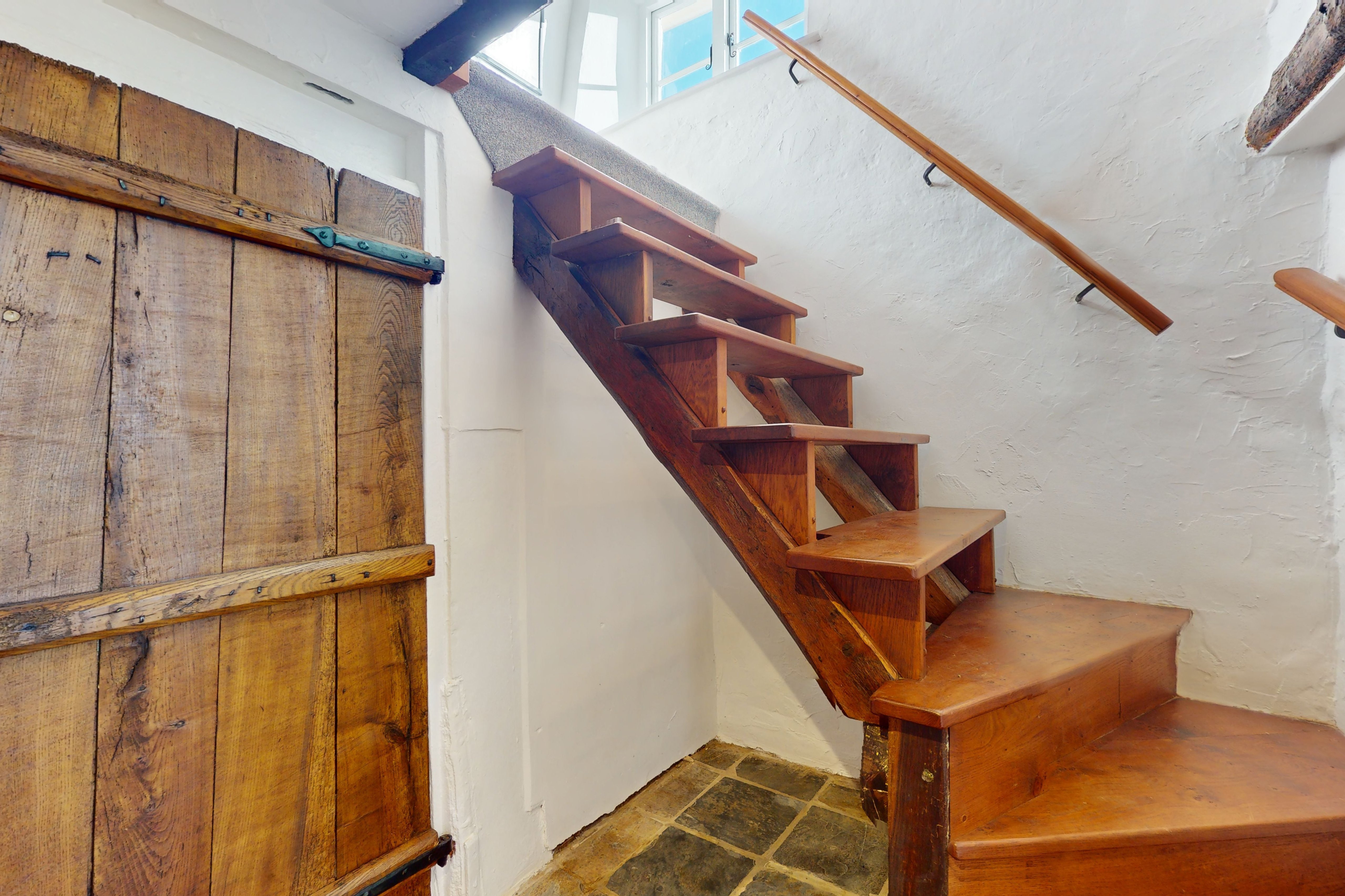 1Click to replace me with your text!!!