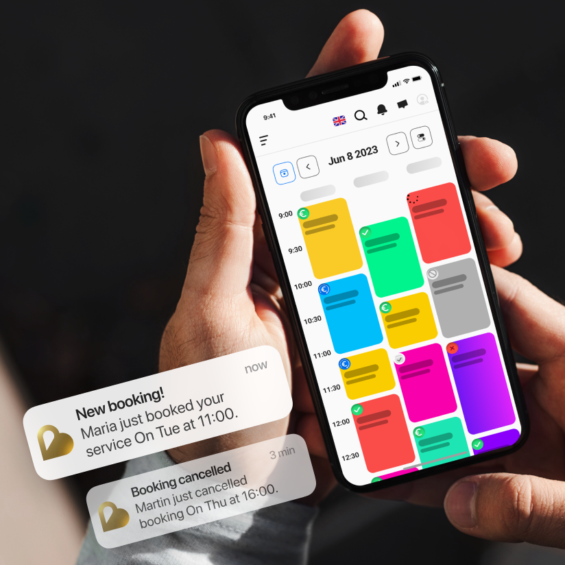 Aplicația de gestionare a software-ului de rezervări Booklux Vizualizări calendaristice ale întâlnirilor programate pe ecranele mobile și tablete.