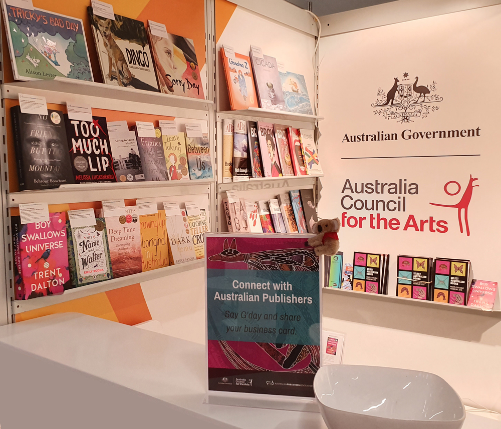 Connect with Australia Connect with Australia