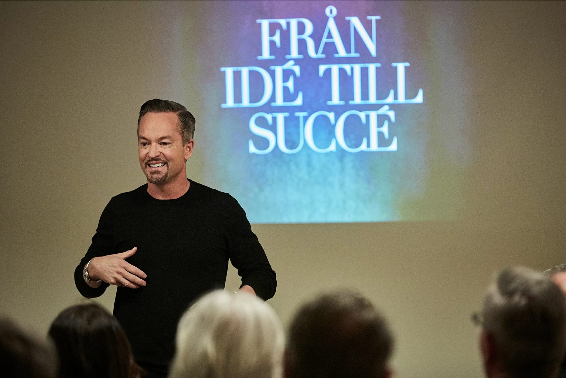 Andreas Carlsson – Booky gör det enkelt att boka innehåll till ert event