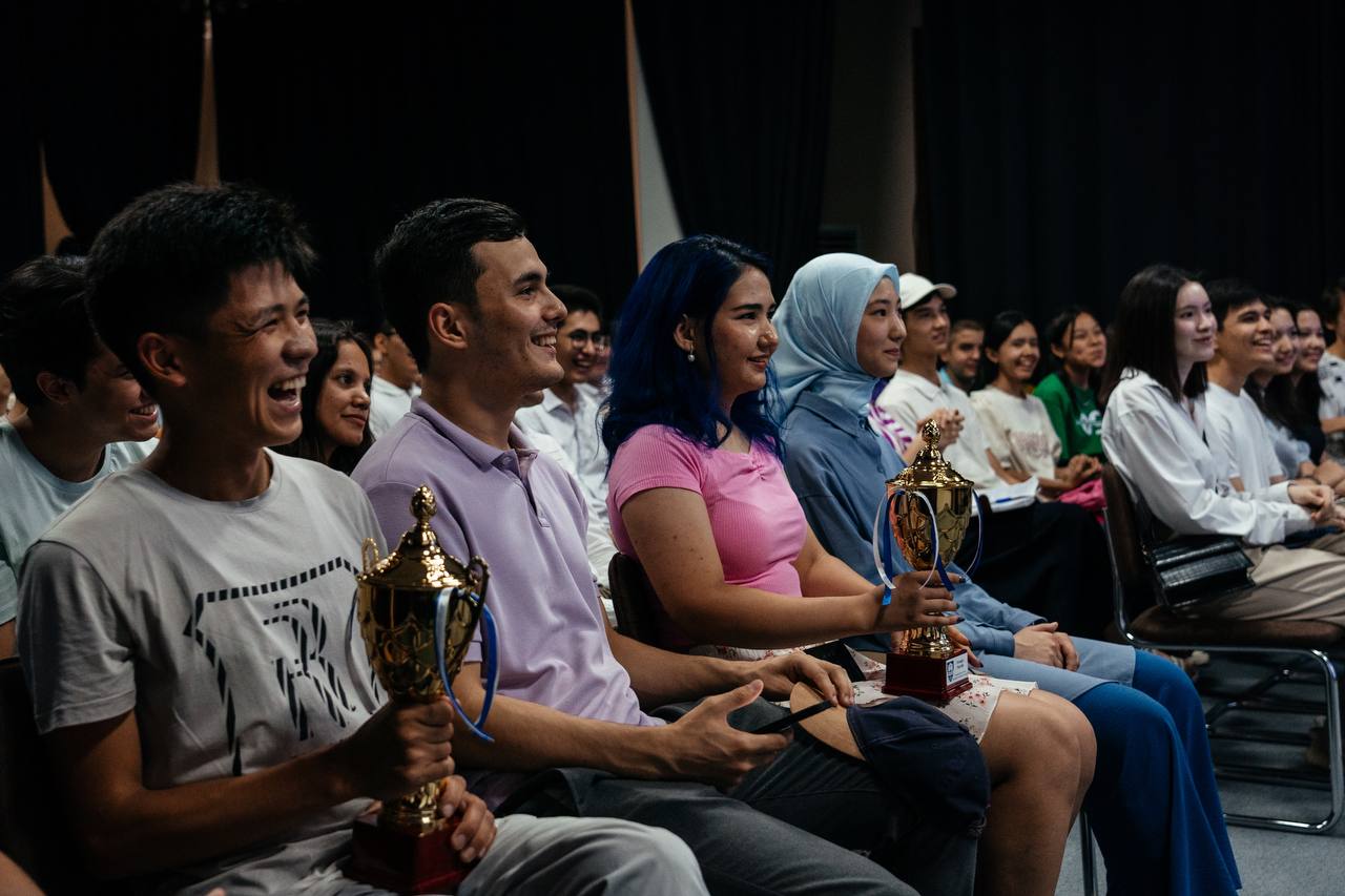 Freshman Alumni Meeting in Uzbekistan 