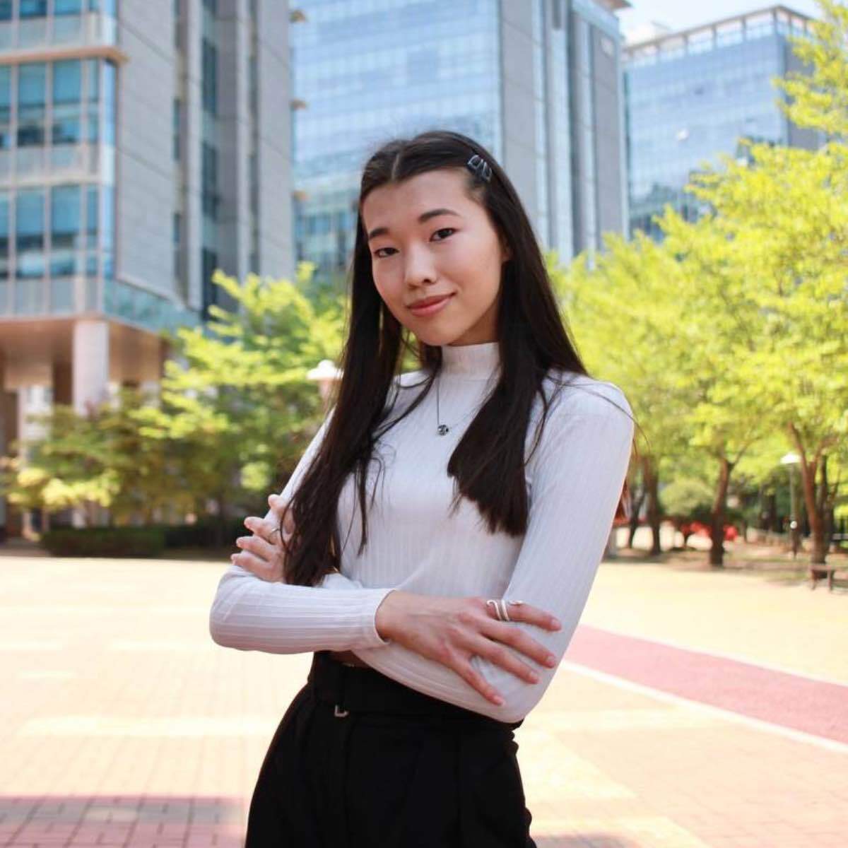 Uy qurilishi suniy qin bilan jinsiy aloqa onlayn video