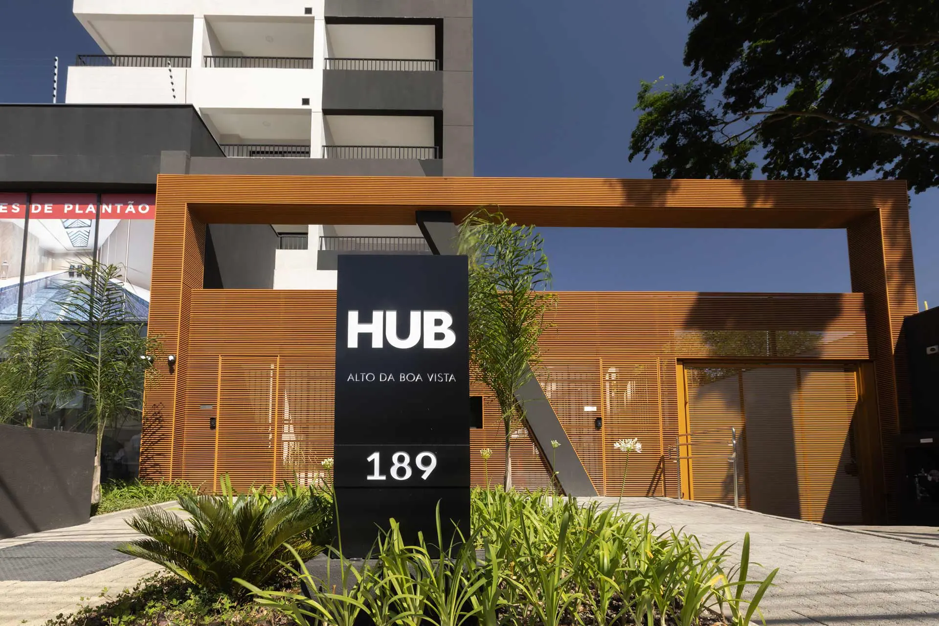 HUB Alto da Boa Vista — fachada em Alto da Boa Vista, São Paulo