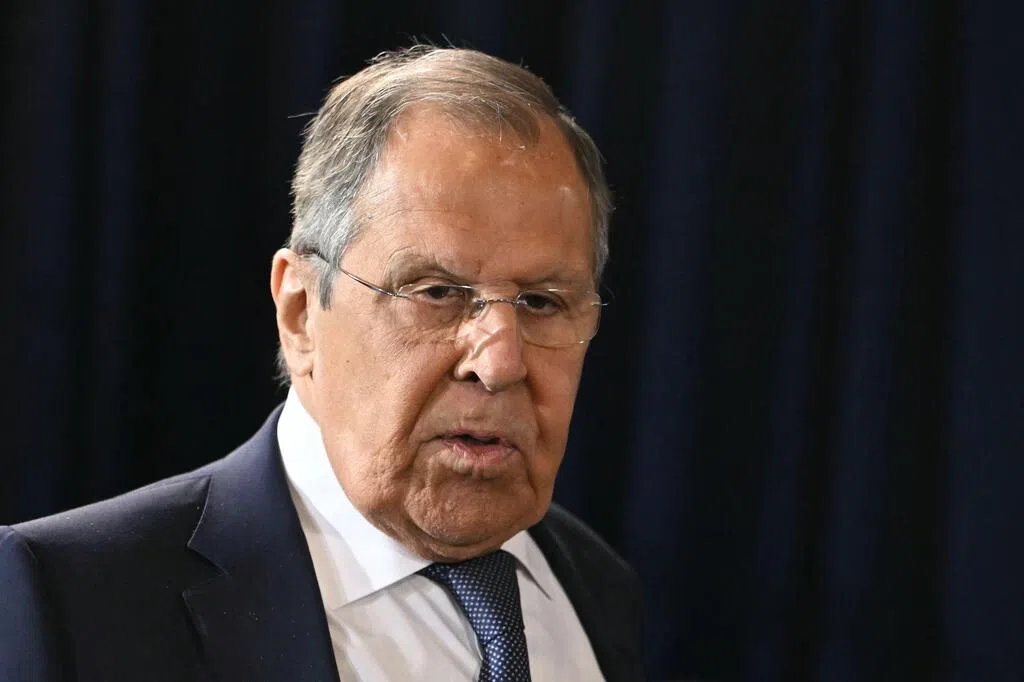 Lavrov's Absence from Kremlin Meeting Sparks Speculation on His Standing with Putin
