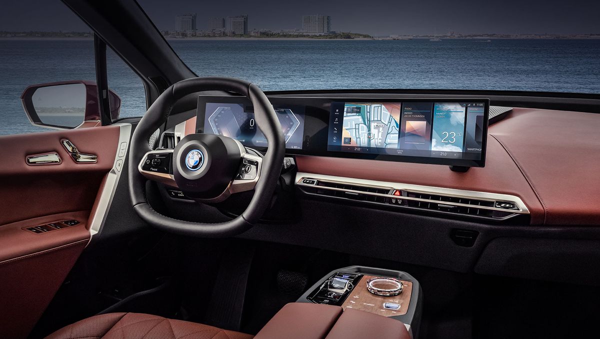 Компания BMW представила продвинутый комплекс iDrive 8 | BOSS AUTO