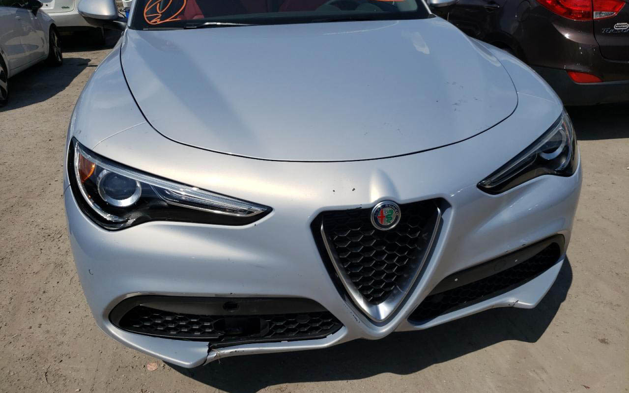 Alfa Romeo Stelvio null 2020 фото №9