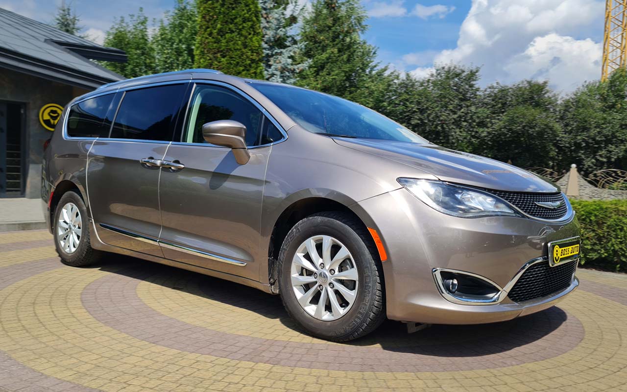 Chrysler Pacifica 2017 22500$ Chrysler Pacifica 2017