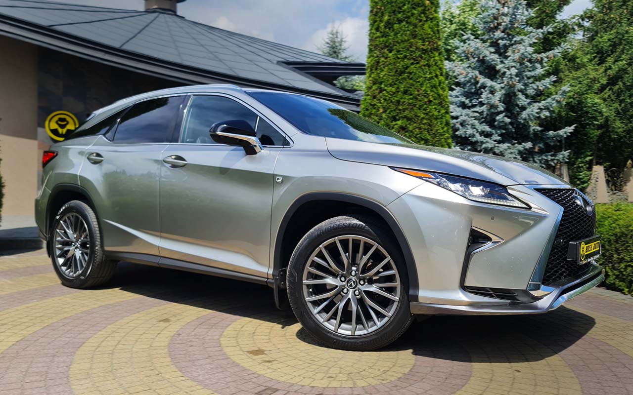 Lexus RX 200t › Комплектации и цены