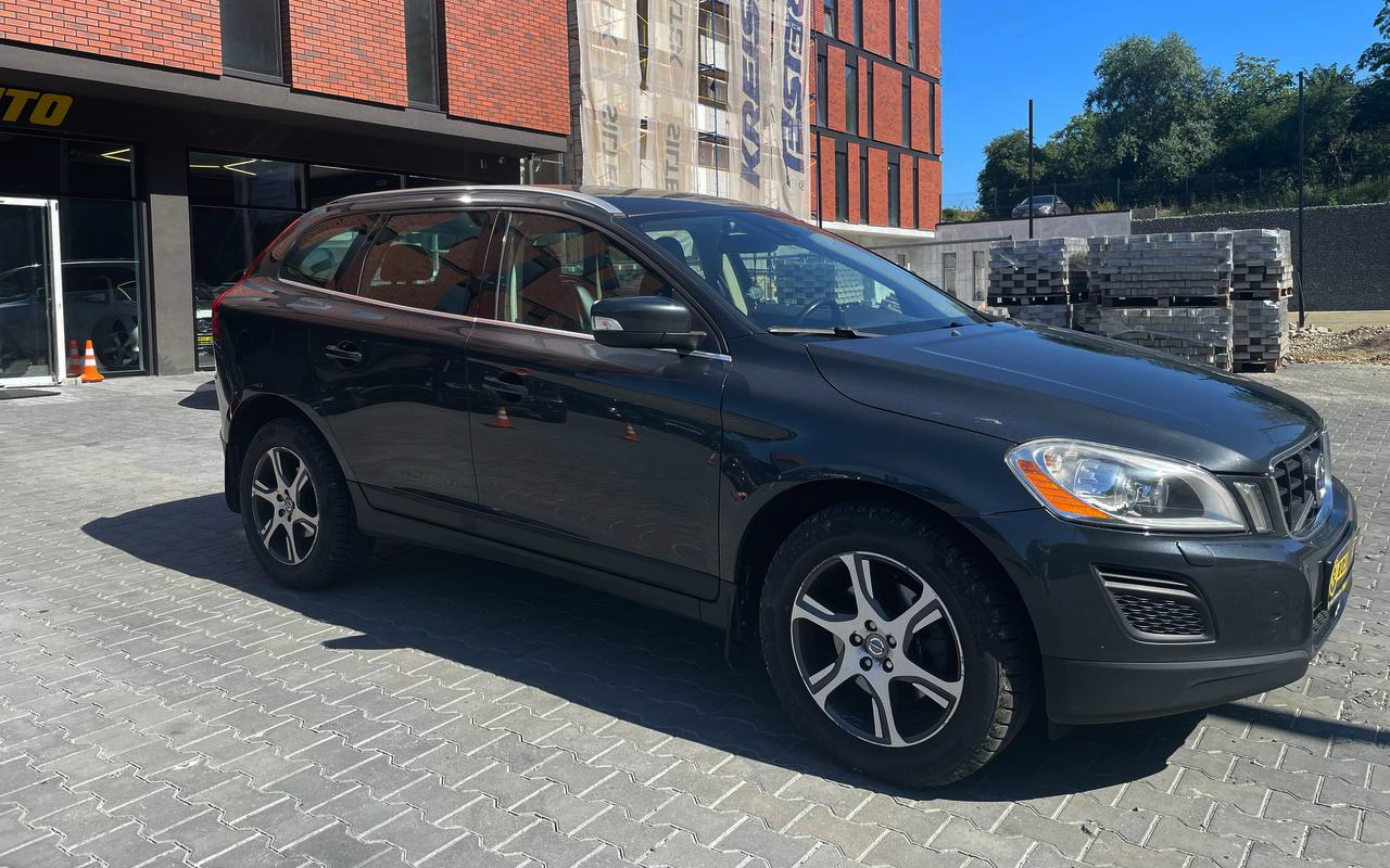Volvo XC60 2013 18500$ Volvo XC60 2013