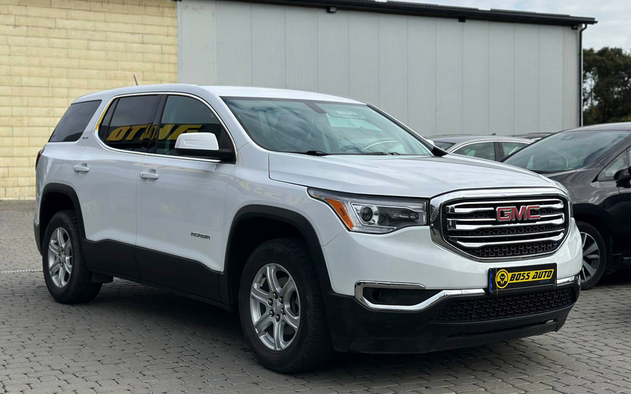GMC Acadia 2017 20800$ GMC Acadia 2017
