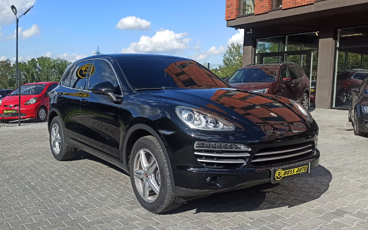Porsche Cayenne 2013 28800$ Porsche Cayenne 2013