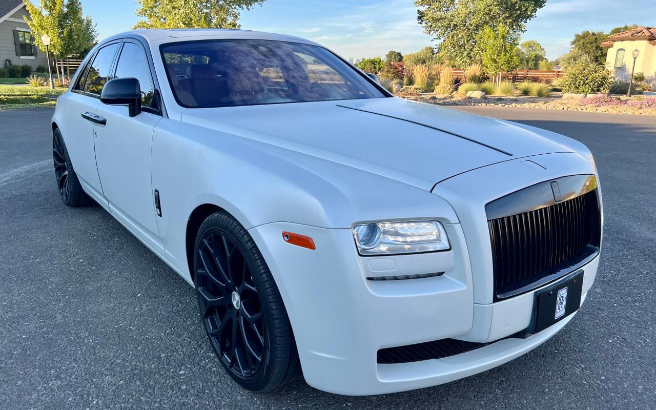 ROLLS-ROYCE