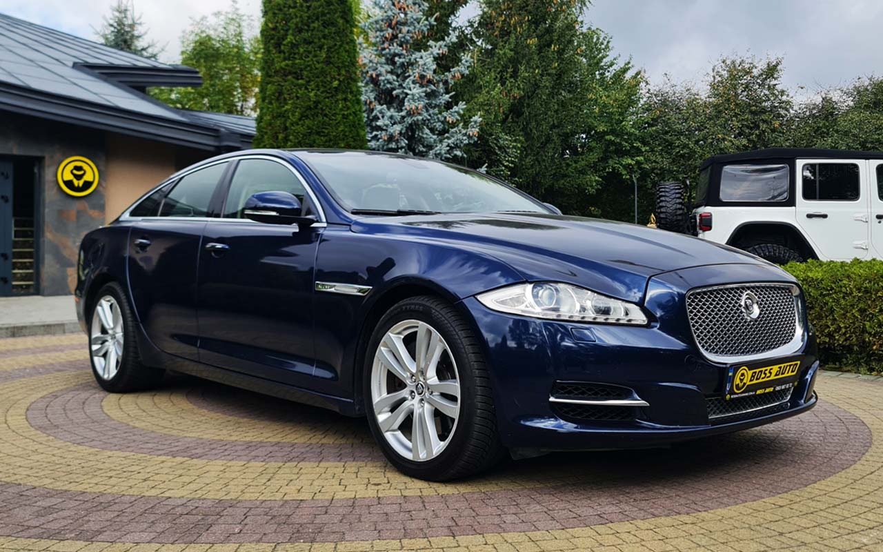 Jaguar XJ 2011 16990$ Jaguar XJ 2011