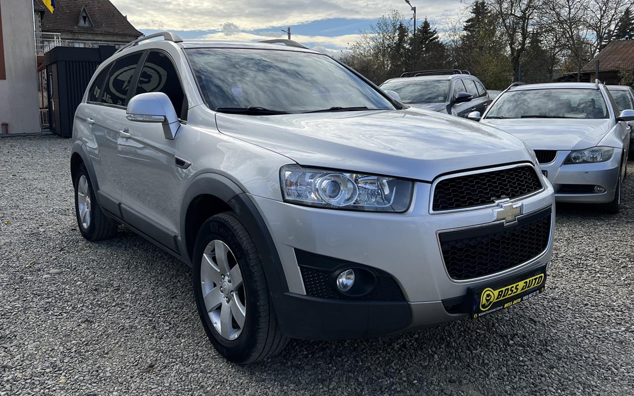 Chevrolet Captiva 2011. Шевроле Каптива 2011.