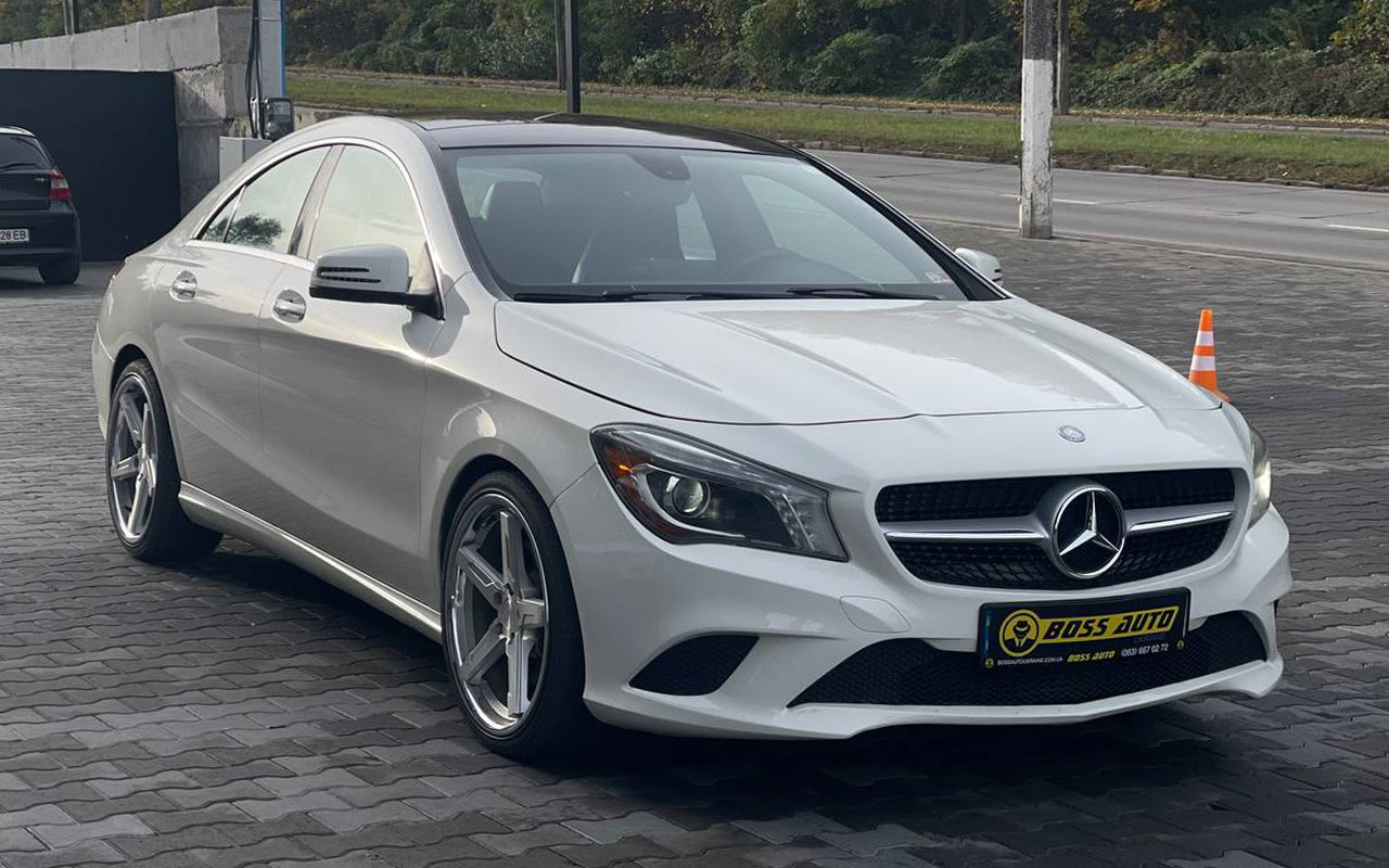 Mercedes Benz CLA 250