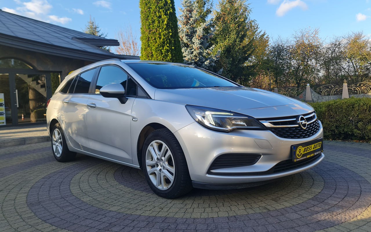 Opel Astra k 2017