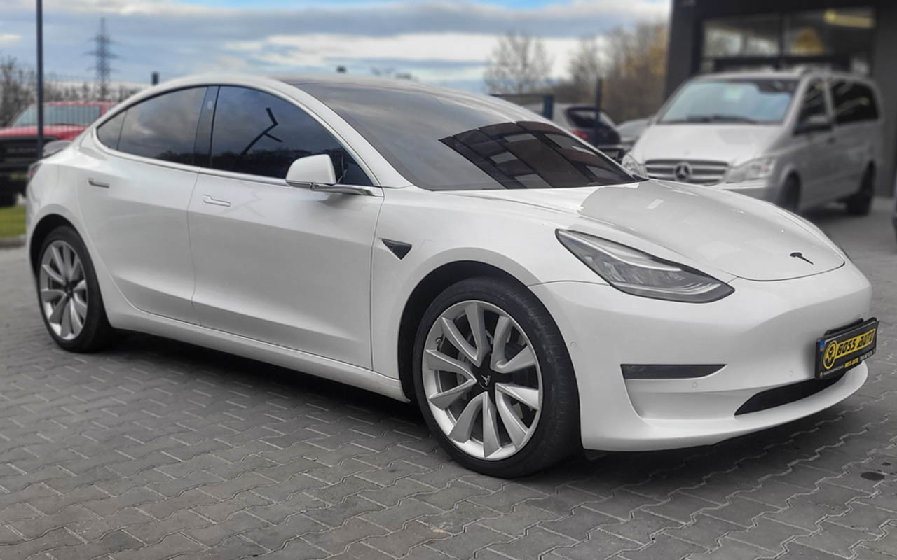 Tesla Model 3 2020 29300$ Tesla Model 3 2020