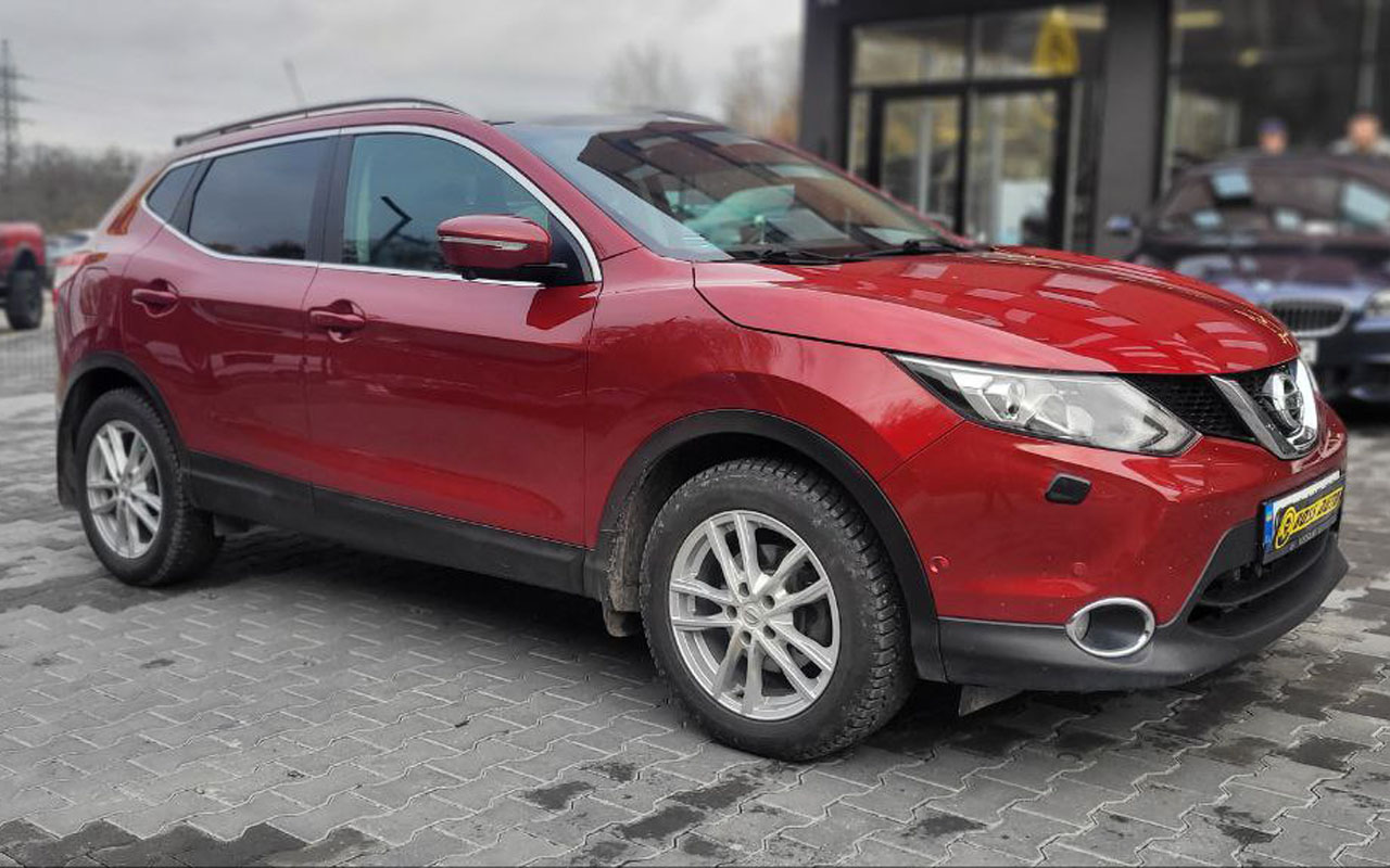 Nissan Qashqai 2014 15900$ Nissan Qashqai 2014