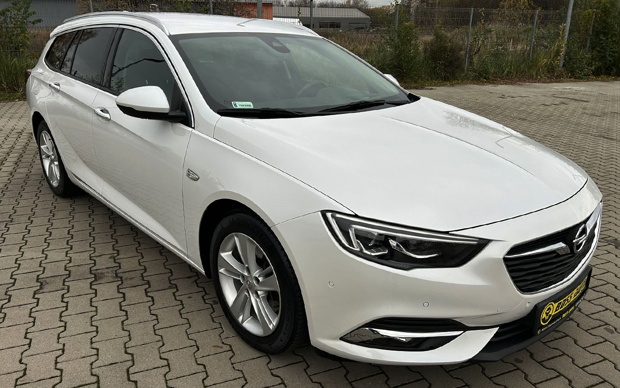 Opel Insignia Hatchback - цены, отзывы, характеристики Insignia Hatchback от Opel