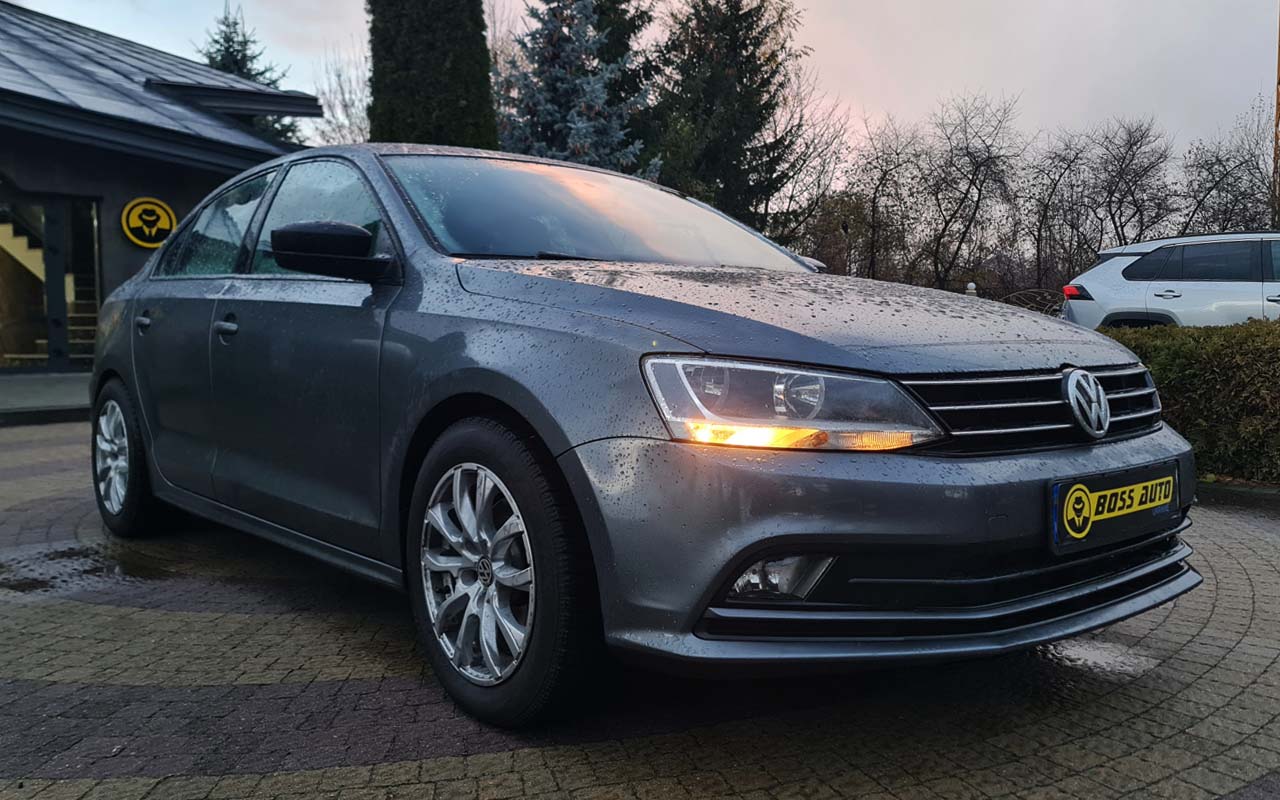 Volkswagen Jetta 2015 10800$ Volkswagen Jetta 2015