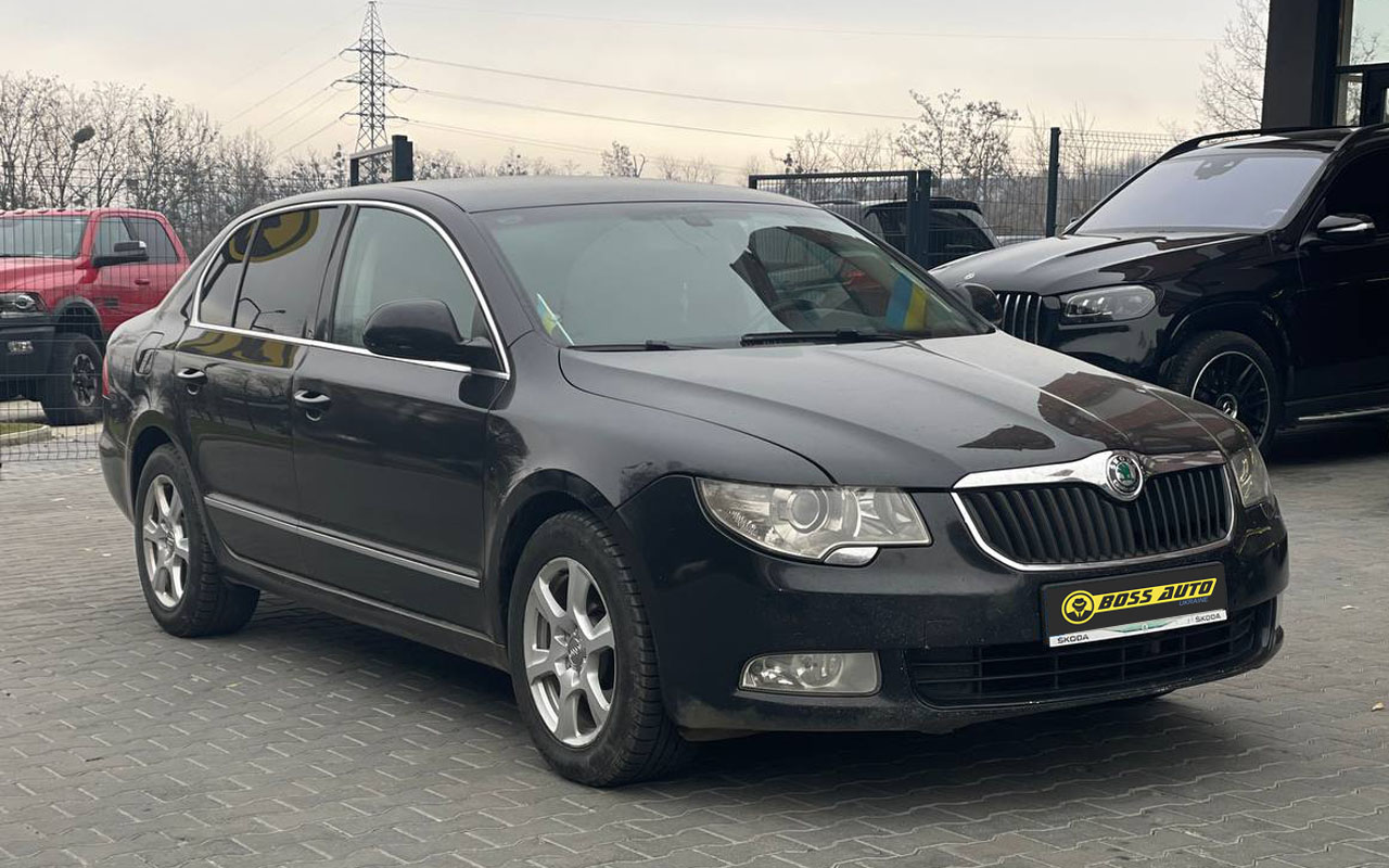 Skoda Superb 2010 10800$ Skoda Superb 2010