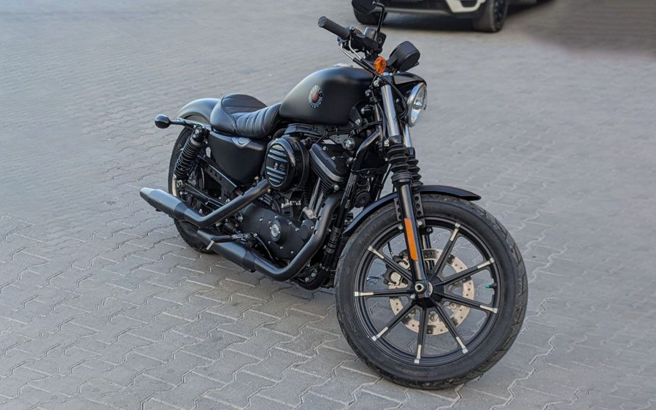 Harley Davidson Sportster Iron XL883N 2022 12000$ Harley Davidson Sportster Iron XL883N 2022
