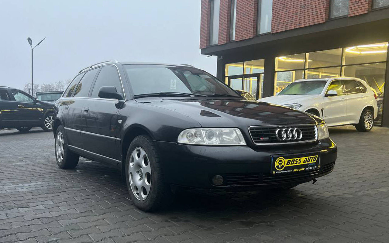 Audi A4 2000 4500$ Audi A4 2000